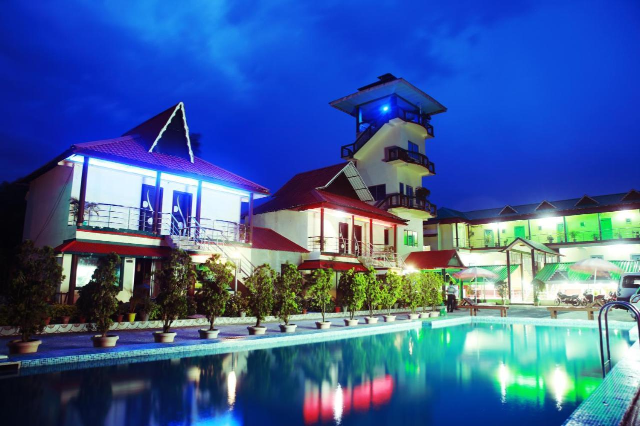 Maa Greenary View - A Holiday Resort Alipur Duar Екстер'єр фото