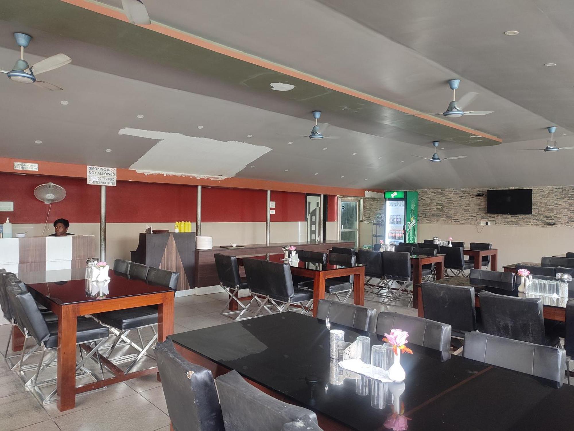 Maa Greenary View - A Holiday Resort Alipur Duar Екстер'єр фото