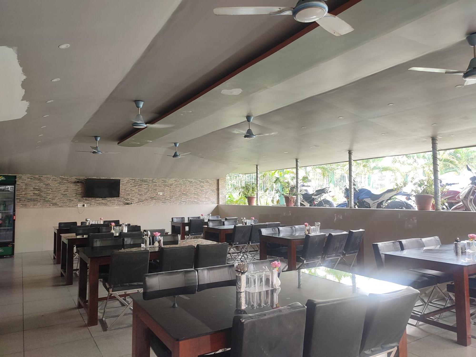 Maa Greenary View - A Holiday Resort Alipur Duar Екстер'єр фото
