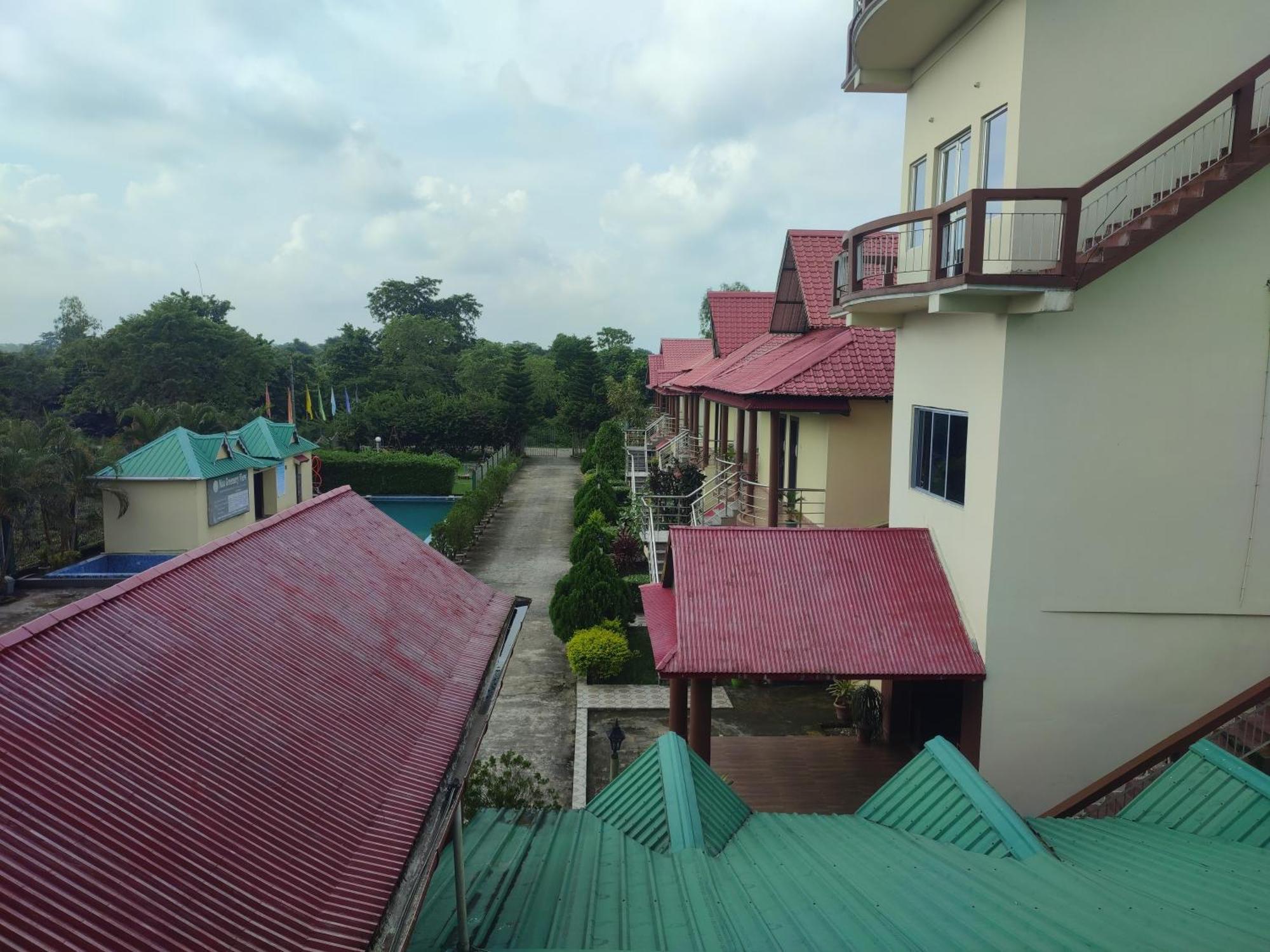 Maa Greenary View - A Holiday Resort Alipur Duar Екстер'єр фото