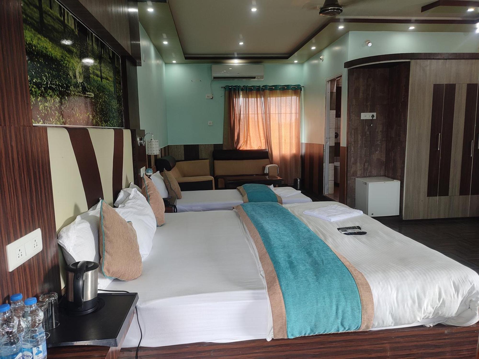 Maa Greenary View - A Holiday Resort Alipur Duar Екстер'єр фото
