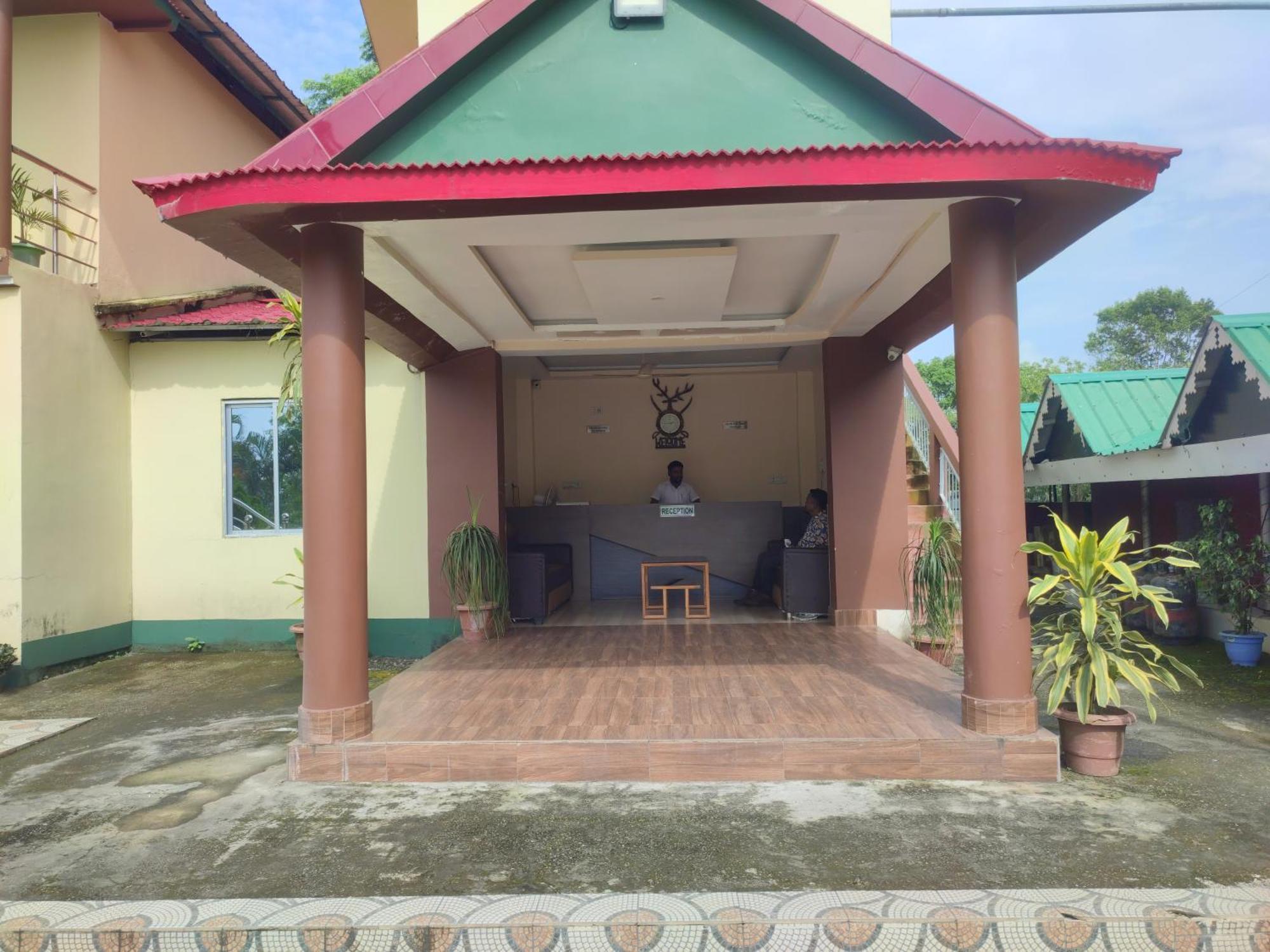 Maa Greenary View - A Holiday Resort Alipur Duar Екстер'єр фото